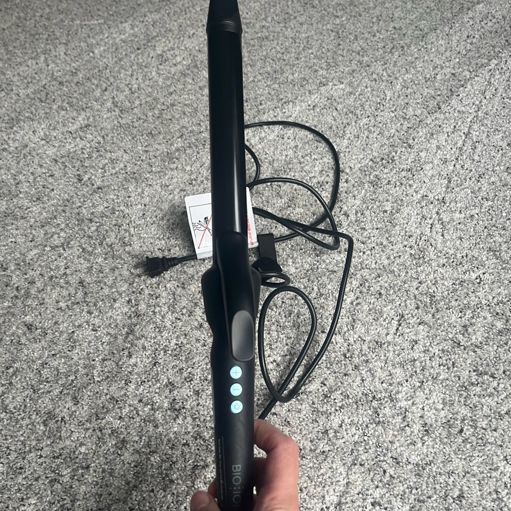 Bio Ionic Black Curling Iron